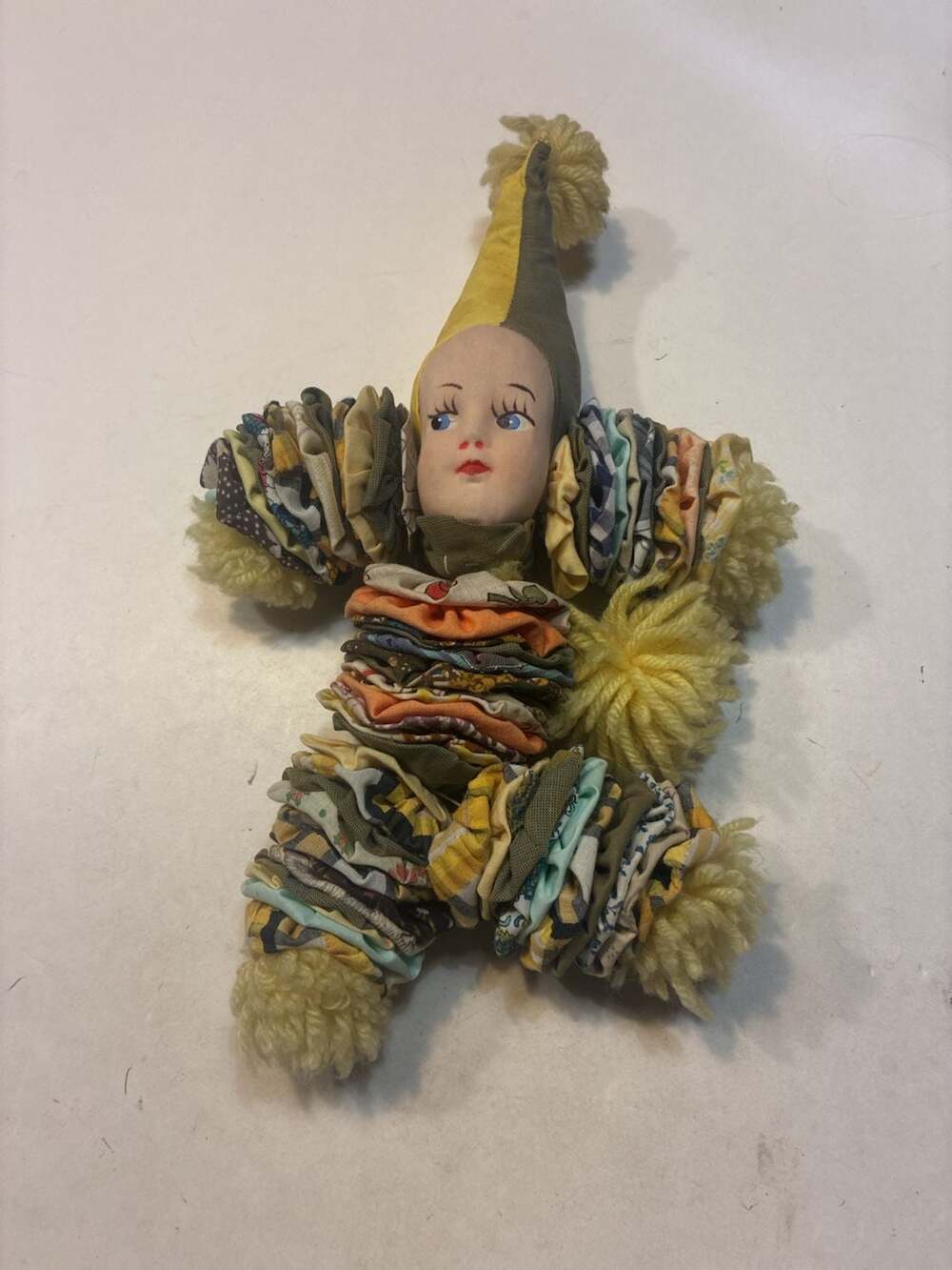 Vintage Handmade Fabric Yo-Yo Clown Rag Doll Yellow Green